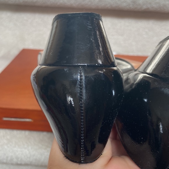 salvatore ferragamo low heel pumps - Picture 7 of 16